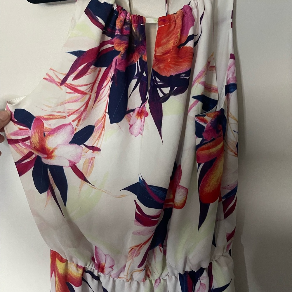 Dynamite Multicolor Halter Dress - Picture 3 of 4